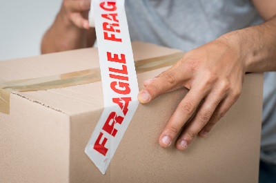 moving box - moving fragile items